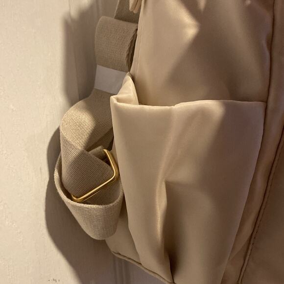 BNWT Haute Hippie Viral On the Go Backpack in White Cream main image 3